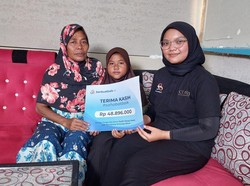 Berkat Sahabat Baik, Ibu Omin Bisa Renovasi Rumah dan Mulai Jual Opak