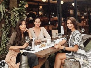 Catherine Wilson Hobi Makan Bareng Keluarga dan Sahabat, Intip Momennya Catherine Wilson Hobi Makan Bareng Keluarga dan Sahabat, Intip Momennya