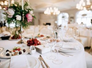 Duh! Pengantin yang Rayakan Pesta di Restoran Ini Sempat Kabur dari Tagihan Duh! Pengantin yang Rayakan Pesta di Restoran Ini Sempat Kabur dari Tagihan