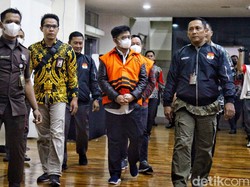 Misteri Temuan Cek Fantastis Rp 2 Triliun di Rumah Dinas SYL