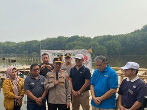 Tanam Mangrove, Kadiv Humas Polri Bicara Pesan Jokowi-Kapolri untuk Jaga Alam
