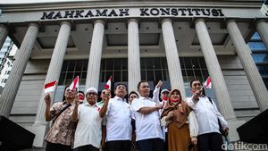 Ke MK, Relawan Jokowi-Kader Golkar Dukung Gibran Jadi Cawapres