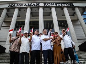Ke MK, Relawan Jokowi-Kader Golkar Dukung Gibran Jadi Cawapres Ke MK, Relawan Jokowi-Kader Golkar Dukung Gibran Jadi Cawapres