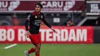 Terakhir Nathan Tjoe-A-On main reguler di liga, adalah saat masih berseragam Excelsior Rotterdam di musim 2022/2023. Nathan kemas 29 penampilan di Eredivisie (Instagram/nathantjoeaon)
