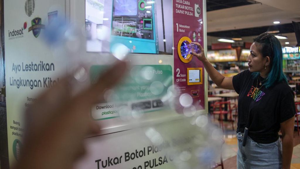Tukar Sampah Bisa Jadi Pulsa! Tukar Sampah Bisa Jadi Pulsa!