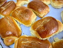 Resep Roti Pisang Cokelat yang Empuk Legit