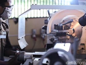 Memupus Kemiskinan Lewat Pendidikan