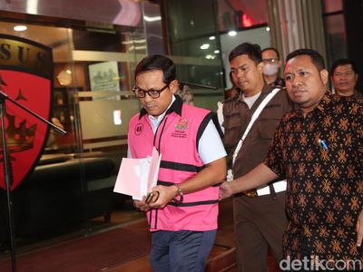Sosok Tersangka ke-13 Kasus Korupsi BTS Kominfo