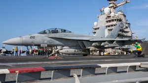 Penampakan USS Gerald R Ford Unjuk Kekuatan Bantu Israel