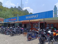 Ragam Komentar Pengunjung soal Warpat Puncak Bogor Bakal Direlokasi