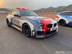 Safety Car MotoGP Antre di SPBU, Ternyata Isi Bensin Ini