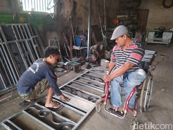 Kisah Darmanto Bikin Motor Roda Tiga Buat Sesama Disabilitas