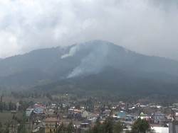 Giliran Gunung Semeru Kebakaran