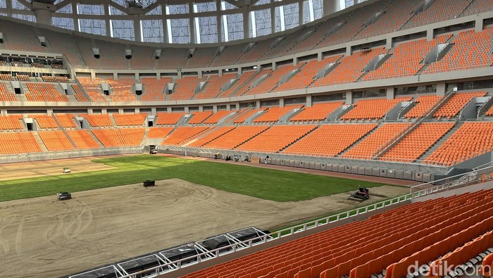 Kondisi terkini Jakarta International Stadium, Sabtu (14/10), yang sedang dipersiapkan sebagai venue Piala Dunia U-17 2023.