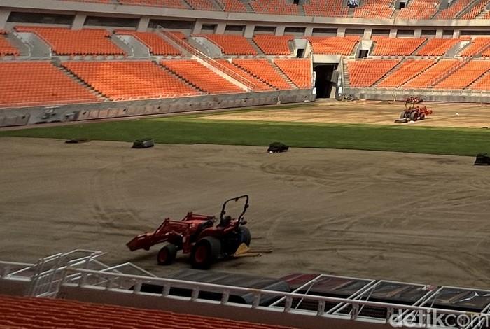 Kondisi terkini Jakarta International Stadium, Sabtu (14/10), yang sedang dipersiapkan sebagai venue Piala Dunia U-17 2023.