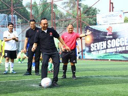 Polri Perkuat Sinergitas dengan Jurnalis Lewat Kompetisi Seven Soccer