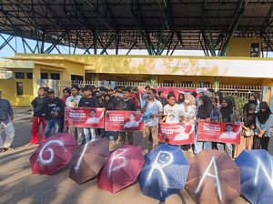 Kawan Gibran Cirebon Deklarasikan Gibran Rakabuming Raka Jadi Cawapres