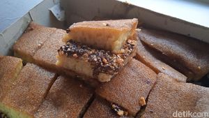 Manis Empuk Martabak Legendaris di Kelapa Gading yang Eksis Sejak 1980an