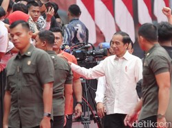 Rakernas Projo: Gibran Hadir 15 Menit, Dibuka Jokowi, Relawan ke Rumah Prabowo