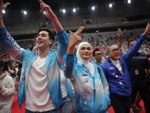 Kehadiran Verrell Bramasta-Aditya Zoni Buat Gemuruh Rakernas Projo VI Kehadiran Verrell Bramasta-Aditya Zoni Buat Gemuruh Rakernas Projo VI