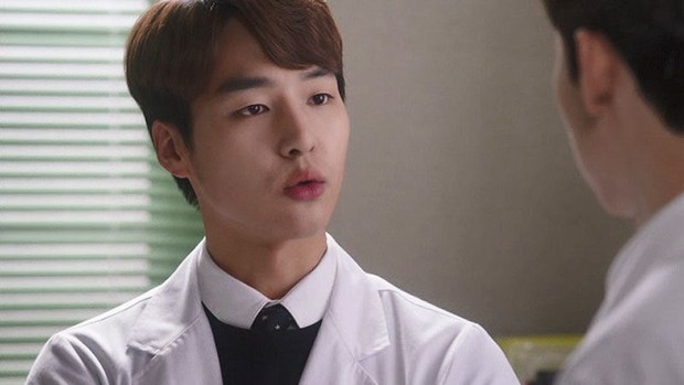 Yang Sejong di Drama Dr. Romantic / Foto : news.sbs.co.kr. Yang Sejong di Drama Dr. Romantic / Foto : news.sbs.co.kr.