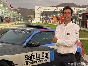 Kenalan dengan Pengemudi Safety Car MotoGP Mandalika