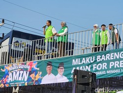 Anies-Cak Imin Jalan Pagi di Sidoarjo, Klaim 1,2 Juta Orang Hadir