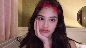8 Foto Ashel JKT48 yang Mengumumkan Kelulusan Setelah 4 Tahun Berkarier