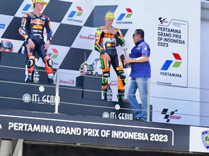 Bamsoet Hadir di Pertamina Mandalika, Serahkan Trofi Juara Dunia Moto2