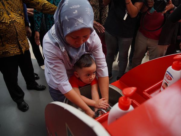 Edukasi Anak Cuci Tangan Peringati Hari Cuci Tangan Sedunia