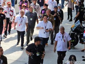 Erick Thohir & Sandiaga Buka MotoGP Mandalika 2023, Ganjar di Tribune Erick Thohir & Sandiaga Buka MotoGP Mandalika 2023, Ganjar di Tribune