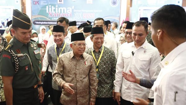 Momen Wapres Hadiri Ijtima Sanawi Dewan Pengawas Syariah 2023