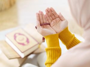 Doa Ramadhan Hari ke-13: Agar Diberi Kesabaran dan Ketakwaan oleh Allah SWT Doa Ramadhan Hari ke-13: Agar Diberi Kesabaran dan Ketakwaan oleh Allah SWT