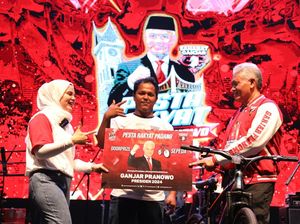 Pesta Rakyat Ganjar Pranowo di Kota Padang Curi Perhatian Warga