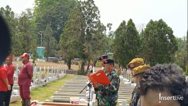 Prosesi Upacara Pemakaman Militer Wibowo Wirjodiprojo
