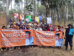 Ratusan Petani di Garut Deklarasi Dukung Gibran Jadi Cawapres
