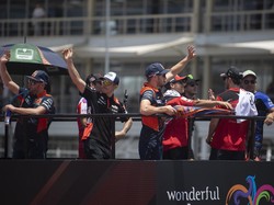 Parade MotoGP Mandalika: Jorge Martin Cs Disambut Ribuan Fans!