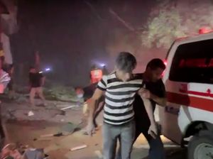Detik-detik Israel Serang Tim Paramedis di Gaza dengan Rudal Detik-detik Israel Serang Tim Paramedis di Gaza dengan Rudal