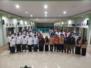 Sosialisasi DBHCHT, Pemkab Gresik Ajak Warga Bawean Gempur Rokok Ilegal