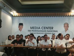 TPN Ganjar Resmikan Media Center, Ungkit Sejarah Jokowi Nyapres