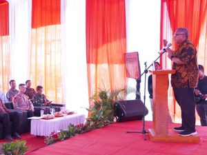 1.703 Rumah Tangga di Sukabumi Dapat Bantuan Sambungan Listrik