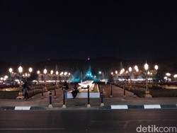 Jukir Tarik Rp 10 Ribu di Alun-Alun Tugu Kota Malang Dinonaktifkan