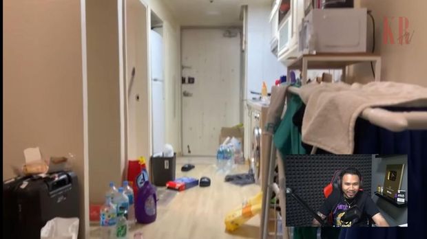 Apartemen Asnawi Mangkualam Bahar