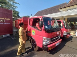 Pemkab Majalengka Tambah Empat Unit Armada Pengangkut Sampah