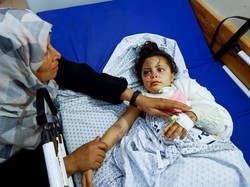 Kisah Sedih Bocah Palestina Selamat dari Bom Israel Tapi 14 Keluarganya Tewas