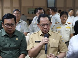 Inflasi Relatif Terkendali, Tito Minta Pemda Waspadai Naiknya Harga Pangan