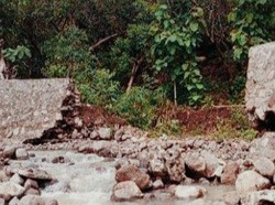 Kejari Tahan 2 Tersangka Korupsi Proyek Penahan Longsor Rp 2,7 Miliar