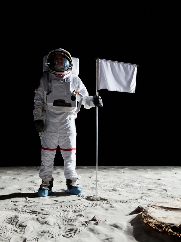 Prada akan desain baju astronot untuk misi bulan Artemis III