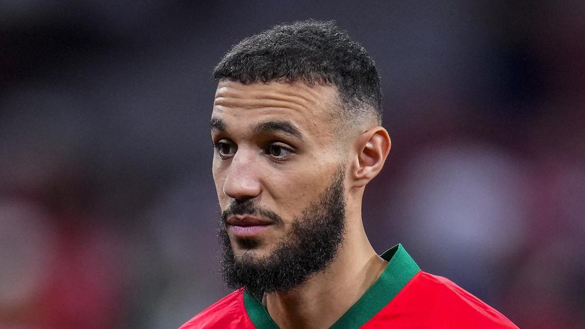 Noussair Mazraoui dipanggil Bayern Munich terkait dukungannya ke Palestina. (Foto: Manu Fernandez/AP)