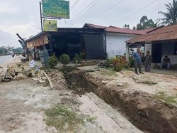 Pengerjaan Drainase PUPR di Batu Bara Terkendala Bangunan Warga